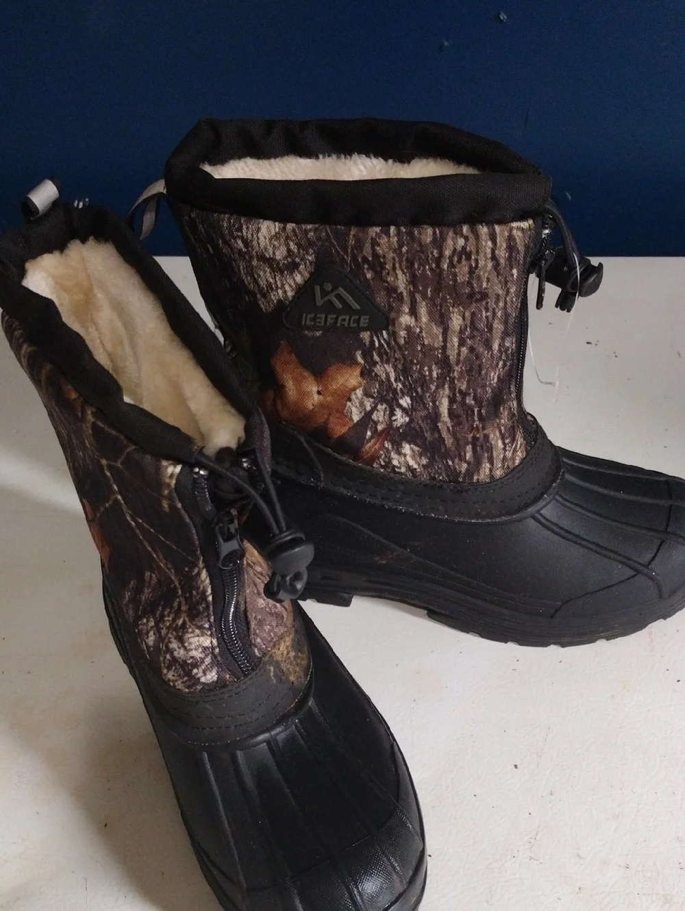 Kids' Camo Winter Boots in Brown/Black